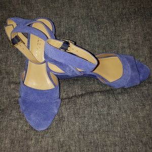 NWOT Talbots Suede Wedges